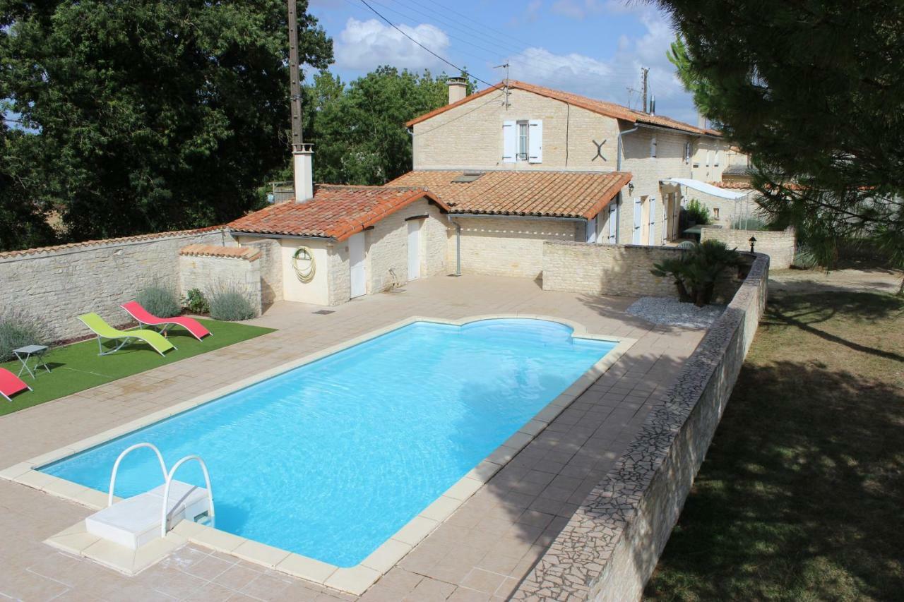 Gites La Marquise La Charriere Exterior photo
